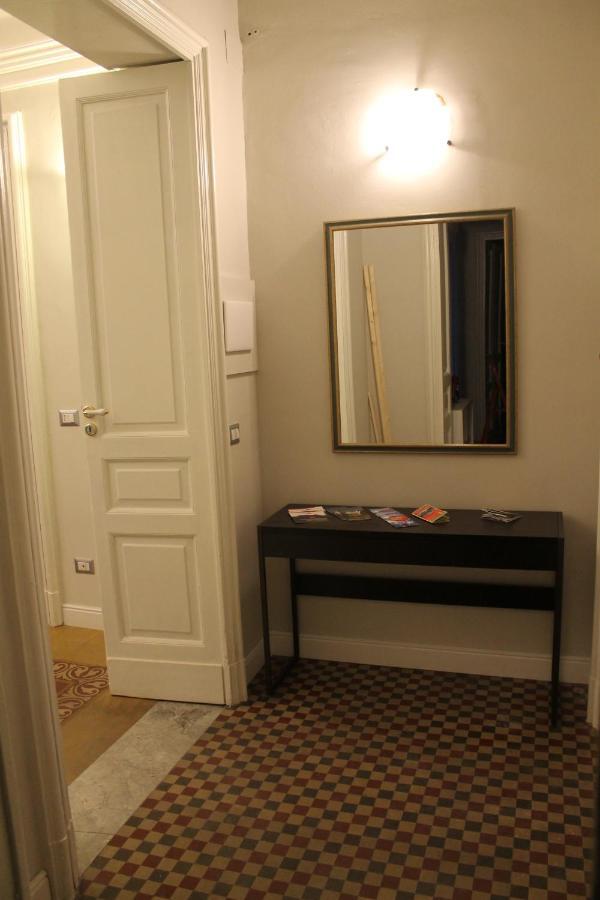 Ursino Rooms Apartment カターニア エクステリア 写真